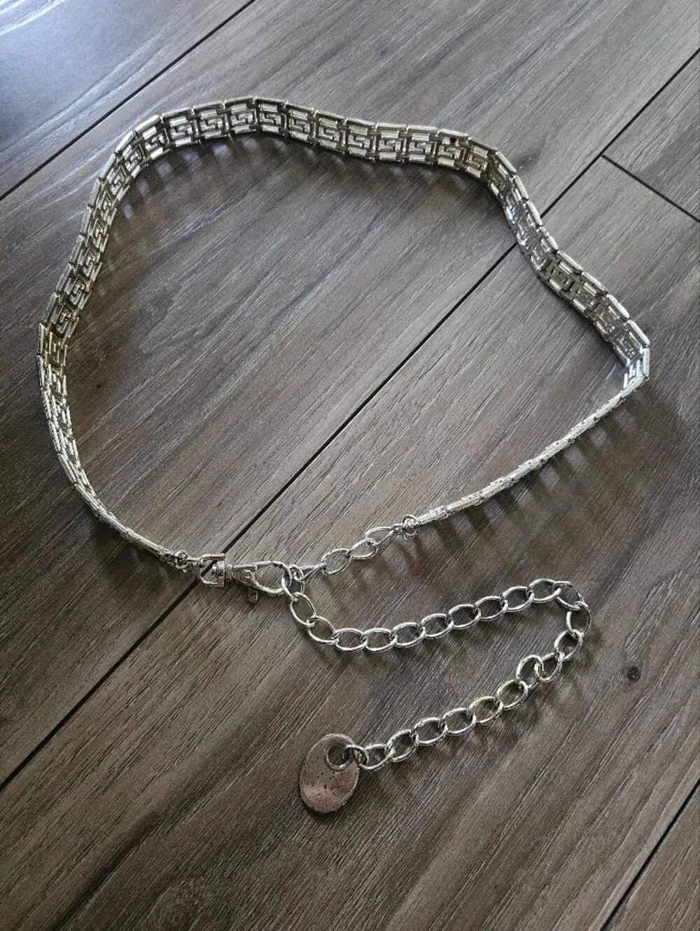 Silver Chain Link Women’s Belt - Fashion Accessory